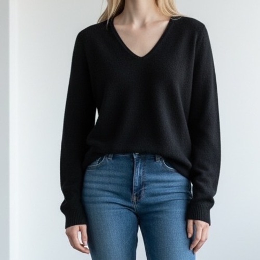 Ann Taylor Womens Black V-Neck Long‎ Sleeve Knit Pullover Sweater Size S Small
